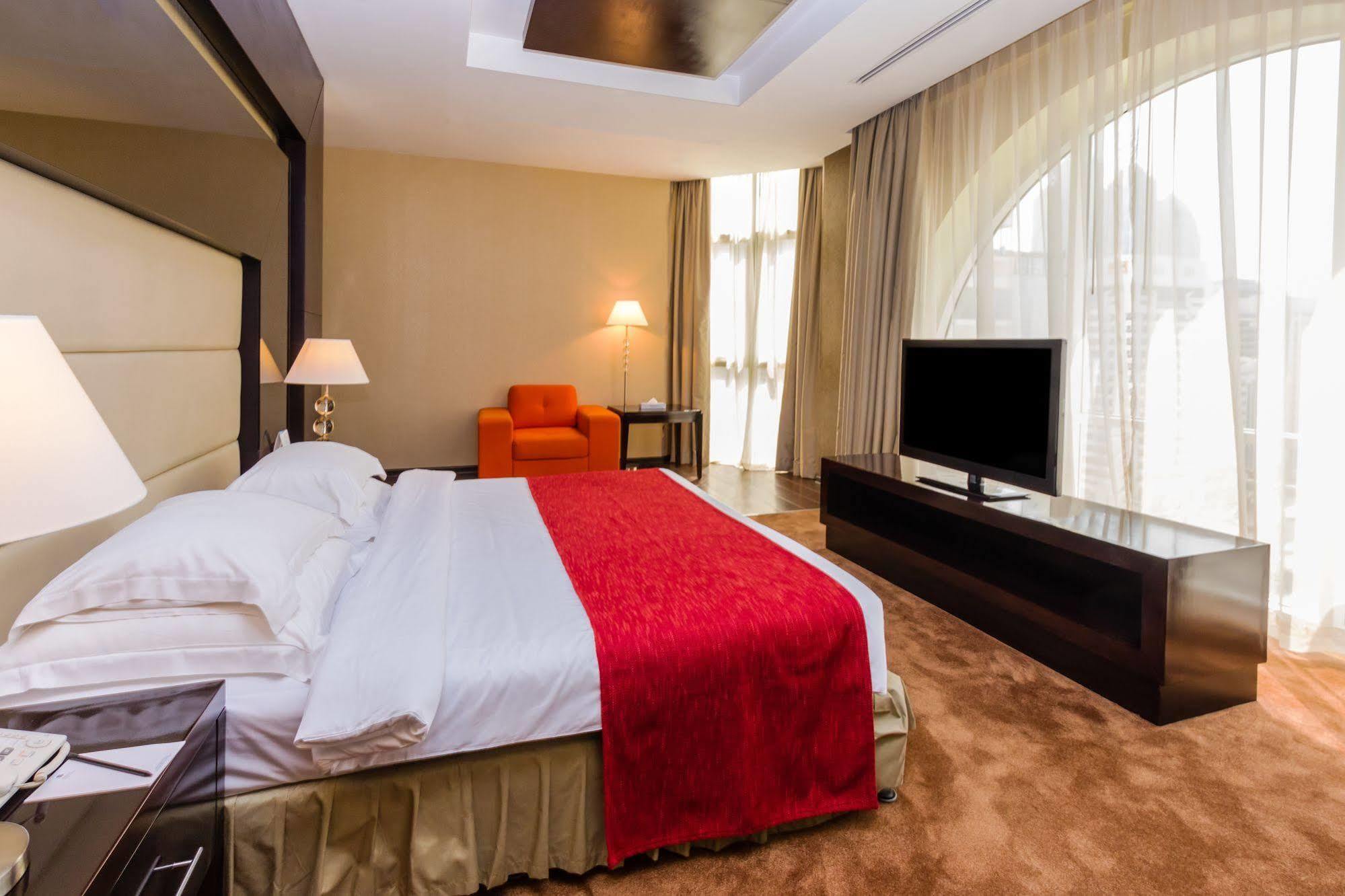 Nehal Hotel 3*